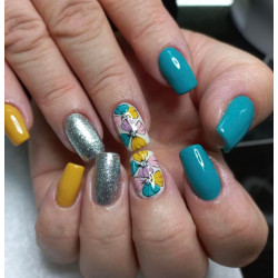 Servicios de manicura - Sol y Luna